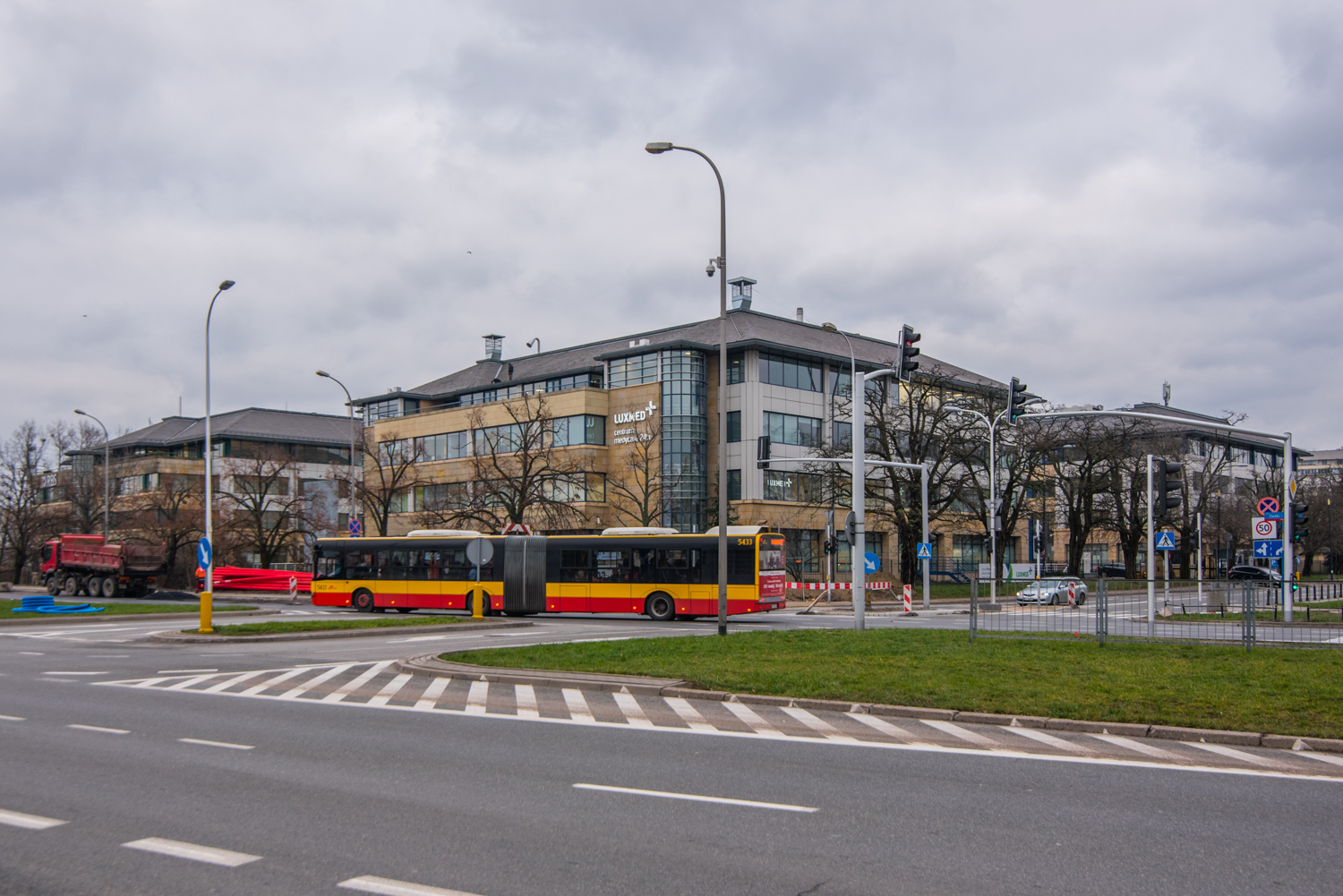 Zdjęcie architektury budynku Wiśniowy Business Park